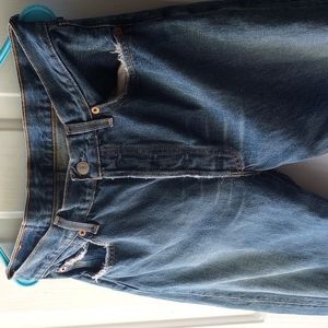 Levi's 501 distressed